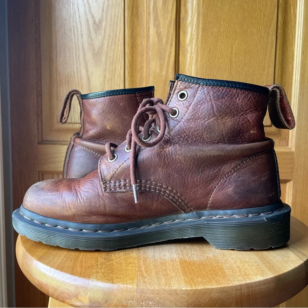 Vintage Dr. Doc Martens 23164 The Original Brown AirWair Mens 5 Womens 6